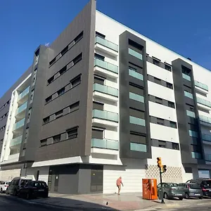 Malakatua Station, With Pool-parking Apartamento