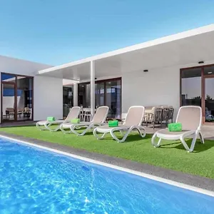 https://villa-ponzos.hotelsfuerteventura.org
